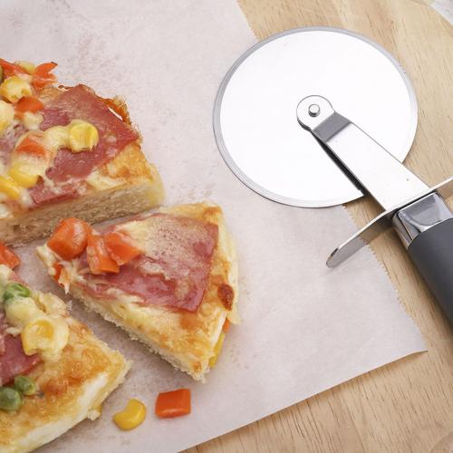 Индивидуальный цветной нож для пиццы многофункциональный нож для пиццы с ручкой
